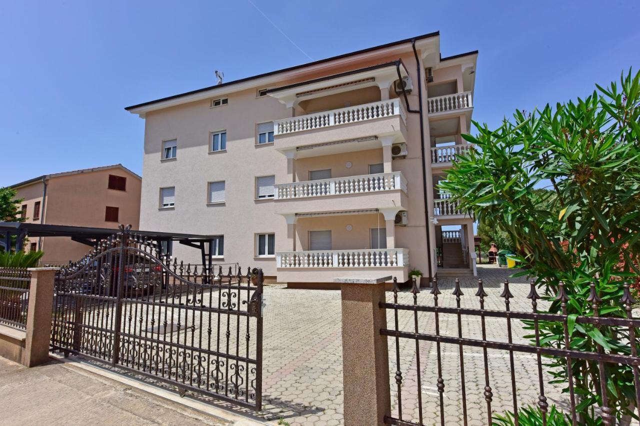 Apartments Elin Sofia Poreč Exterior foto
