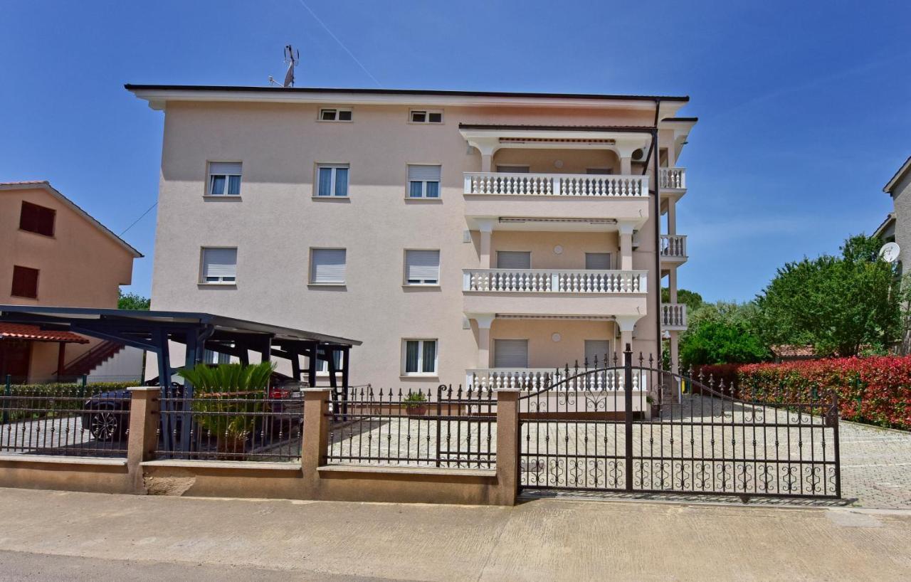 Apartments Elin Sofia Poreč Exterior foto